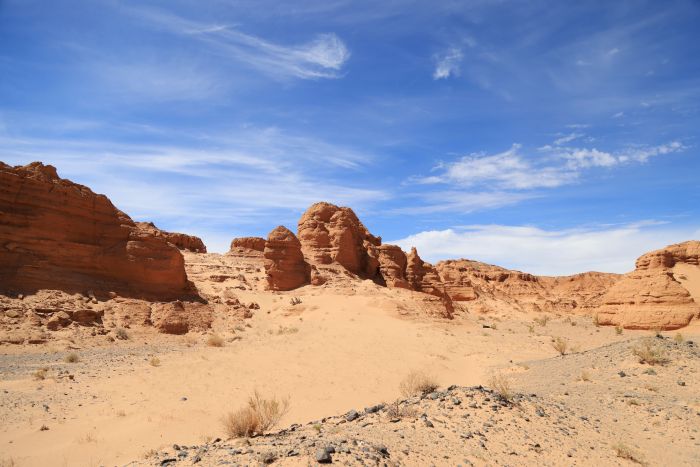 Formacji Nemegt na Pustyni Gobi w Mongolii. Źródło: Adobe Stock