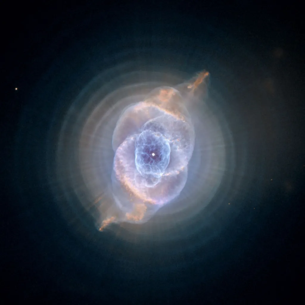 Mgławica planetarna Kocie Oko (HST)  Fot: NASA Image, Hubble ST, Cat's Eye Nebula http://www.nasa.gov/multimedia/imagegallery/image_feature_211.html