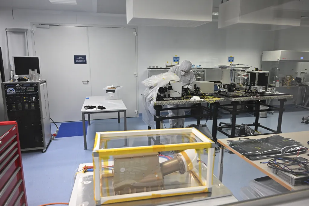 Warszawa, 17.04.2026. Otwarcie laboratorium kosmicznego LUNAPARK, zorganizowane przez Centrum Badań Kosmicznych PAN oraz Sener Polska, 17 bm. w gmachu głównym CBK PAN w Warszawie. (mr) PAP/Radek Pietruszka