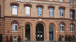 31.03.2021. The main building of the Kraków University of Technology. PAP/Łukasz Gągulski