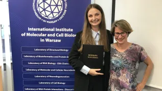 Photo: IIMCB, Gabriela Żurawska (left) and Katarzyna Mleczko-Sanecka, authors of a scientific paper in the American Journal of Hematology.