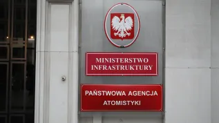 20.11.2023. Siedziba Państwowej Agencji Atomistyki w Centrum Bankowo-Finansowym  „Nowy Świat” przy ul. Nowy Świat.  PAP/Albert Zawada