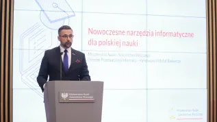 Warszawa, 29.05.2025. Minister nauki Marcin Kulasek podczas konferencji prasowej w siedzibie resortu. Fot.  PAP/Leszek Szymański