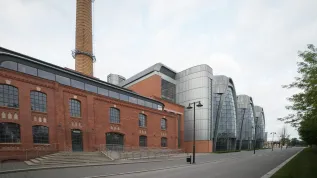 28.05.2015. Zrewitalizowana  zabytkowa elektrociepłownia EC1. PAP/Grzegorz Michałowski  