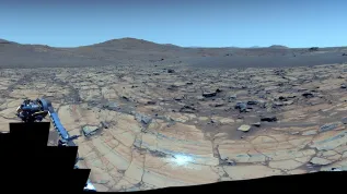 Źródło: NASA/JPL-Caltech/ASU/MSSS, całość zdjęcia - w tekście