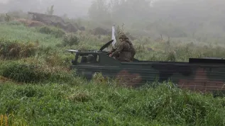 Nowogród (pow. łomżyński), ćwiczenia wojskowe (jm) PAP/Artur Reszko