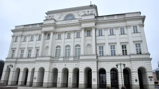 Warszawa, 07.04.2021. Pałac Staszica w Warszawie, siedziba Polskiej Akademii Nauk. PAP/Radek Pietruszka