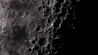Powierzchnia Księżyca, fot. NASA, Adobe Stock
