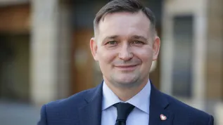 Warszawa, 26.05.2026. Wiceminister rozwoju i technologii Michał Jaros. PAP/Tomasz Gzell
