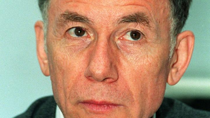 UE/ Zmarł dyplomata i naukowiec Jan Krzysztof Frąckowiak