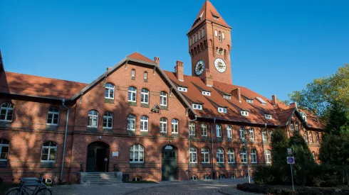 Wrocławskie Centrum Badań EIT+, kampus Pracze. Nz. główny budynek.  Fot. PAP/ Maciej Kulczyński 29.10.2014 