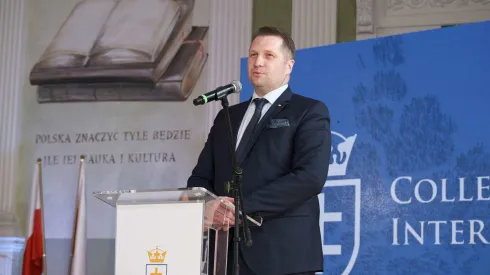 Minister edukacji i nauki Przemysław Czarnek podczas konferencji inaugurującej powstanie Collegium Intermarium – międzynarodowej szkoły wyższej, która rozpocznie swoją działalność w roku akademickim 2021/2022, 28 bm. w Warszawie. PAP/Mateusz Marek 28.05.2021