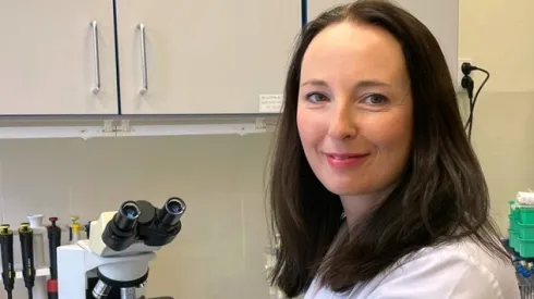 Współtwórczyni wynalazku, dr Magdalena Skóra z Zakładu Kontroli Zakażeń i Mykologii, Katedra Mikrobiologii, Uniwersytet Jagielloński Collegium Medicum. Źródło: CITTRU UJ