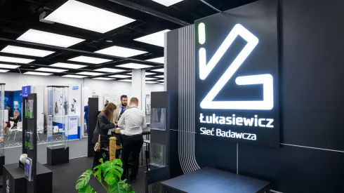 Poznań, 16.05.2023. Stoisko Sieci Badawczej Łukasiewicz na II Środkowoeuropejskim Forum Technologii Wodorowych H2POLAND. Fot. PAP/ Jakub Kaczmarczyk