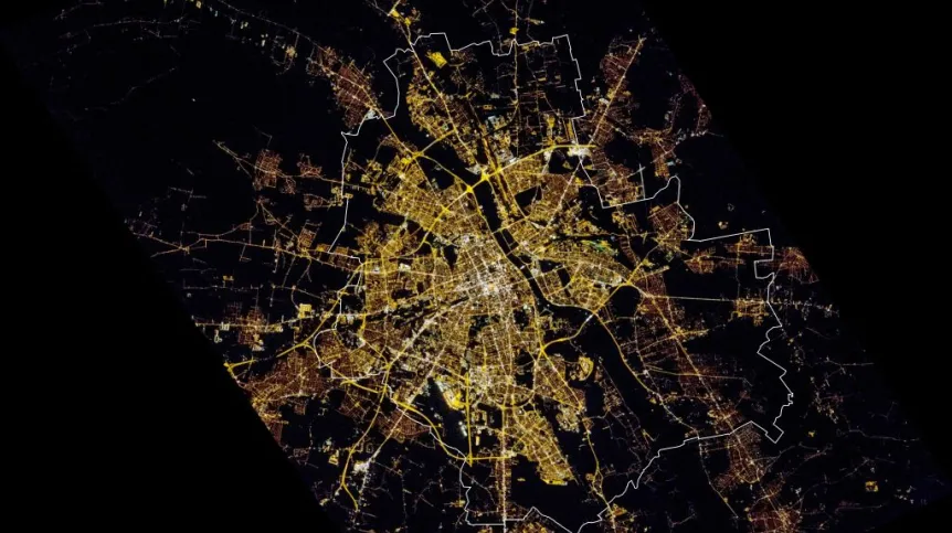 Photograph of the night lights of Warsaw made on 8 October 2015 from the International Space Station. Photo: Earth Observation Team/Space Research Centre PAS/NASA JSC