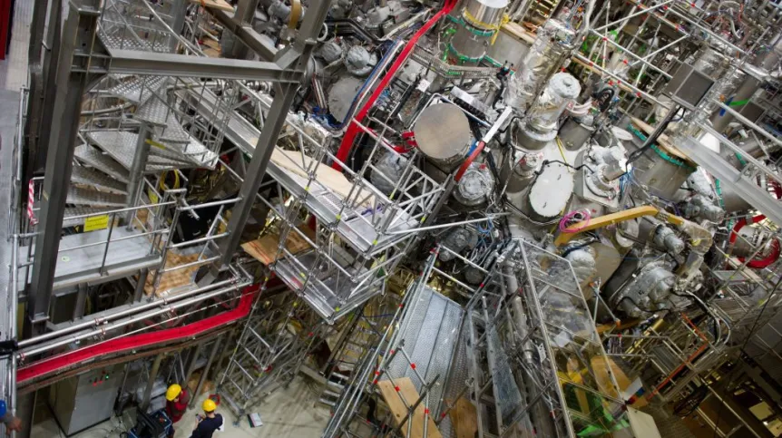 Testing device - stellarator Wendelstein 7-X (W7-X). Photo: PAP/ EPA/ STEFAN SAUER 10.12.2015