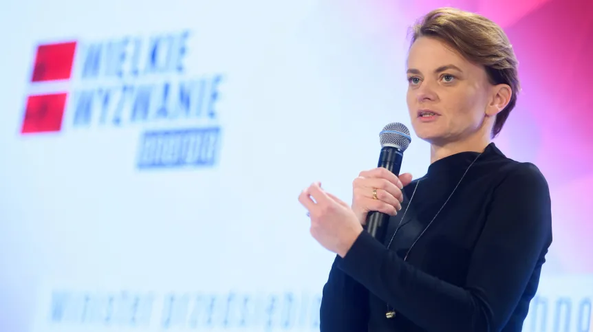 Minister przedsiębiorczości i technologii  Jadwiga Emilewicz. Fot. PAP/Jakub Kaczmarczyk 01.10.2019