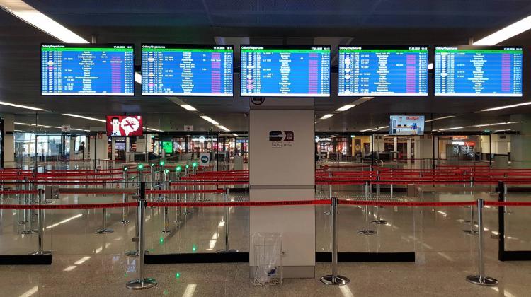 Warsaw, March 20, 2020. The deserted Chopin airport in Warsaw, March 20, during the epidemic threat in Poland in connection with the coronavirus pandemic (kk/doro) PAP/Kalbar