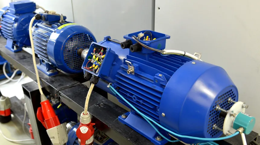 Prototype five-phase generator. Credit: Krzysztof Krzempek/PG