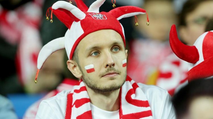 Chorzow, March 29, 2022. A fan of the Polish national team during the final play-off match with Sweden for the World Cup qualification. PAP/Zbigniew Meissner