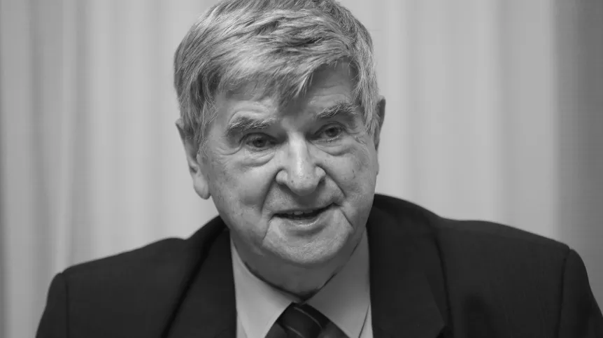 01.12.2016. Nz. Prof. dr hab. Piotr Wolański. PAP/Leszek Szymański