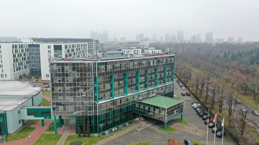 04.01.2020. Budynek Warszawskiego Uniwersytetu Medycznego. PAP/Leszek Szymański