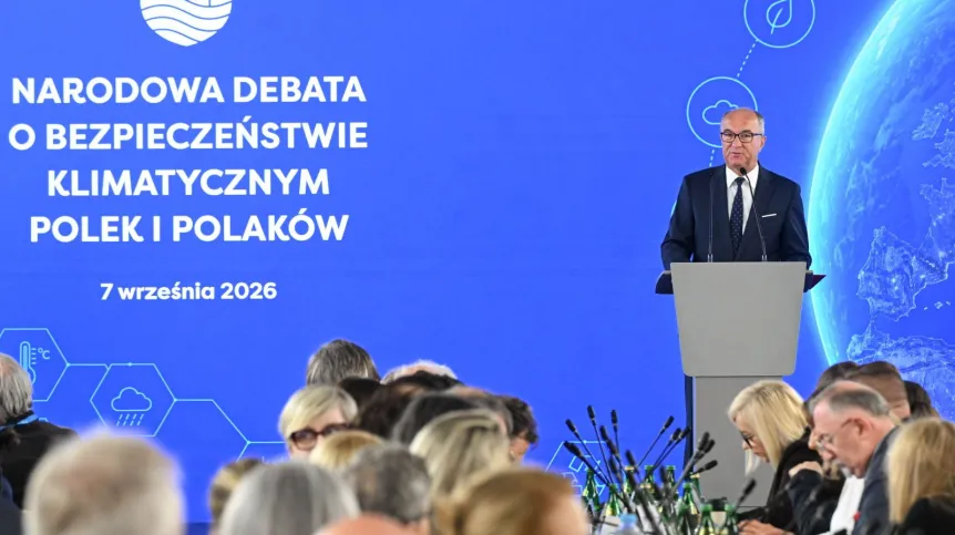 Warszawa, 07.09.2026. Marszałek Sejmu Włodzimierz Czarzasty podczas narodowej debaty o bezpieczeństwie klimatycznym Polek i Polaków w Sejmie, 7 bm. Debata organizowana jest m.in. przez Komitet ds. Kryzysu Klimatycznego Polskiej Akademii Nauk. (sko) PAP/Radek Pietruszka