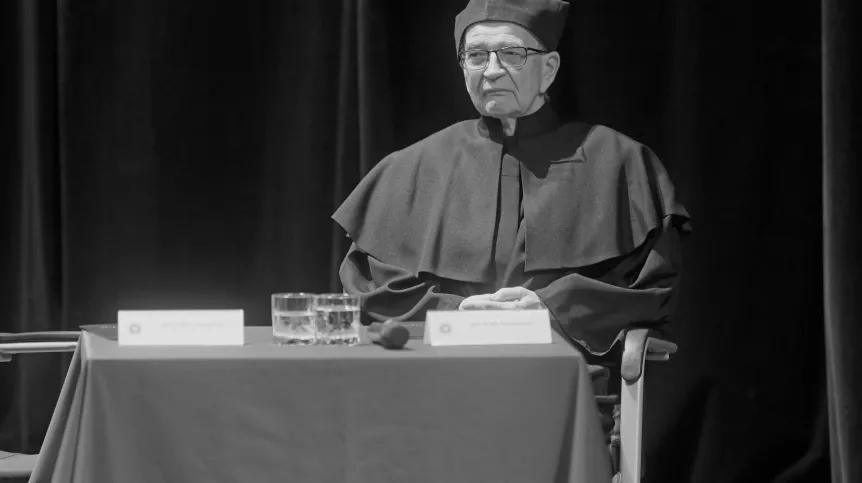 Na zdjęciu prof. dr hab. Adam Jamróz. PAP/Artur Reszko 02.06.2022