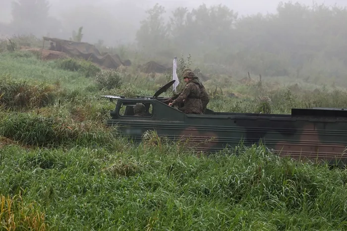 Nowogród (Łomża district), military exercises (IU) PAP/Artur Reszko