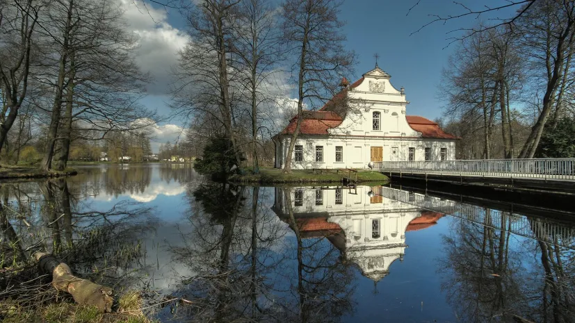 Zwycięska praca konkursowa-Zwierzyniec - kościół na wyspie. Autor: Scots