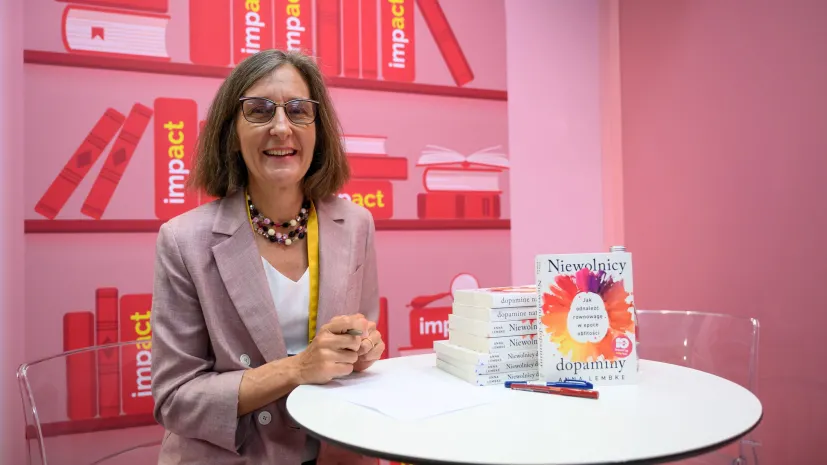 14.05.2025. Psychiatra Anna Lembke podczas kongresu Impact'25, 14 bm. w Poznań Congress Center. Kongres jest miejscem dyskusji dotyczących biznesu, polityki, nauki i nowoczesnych technologii. PAP/Jakub Kaczmarczyk