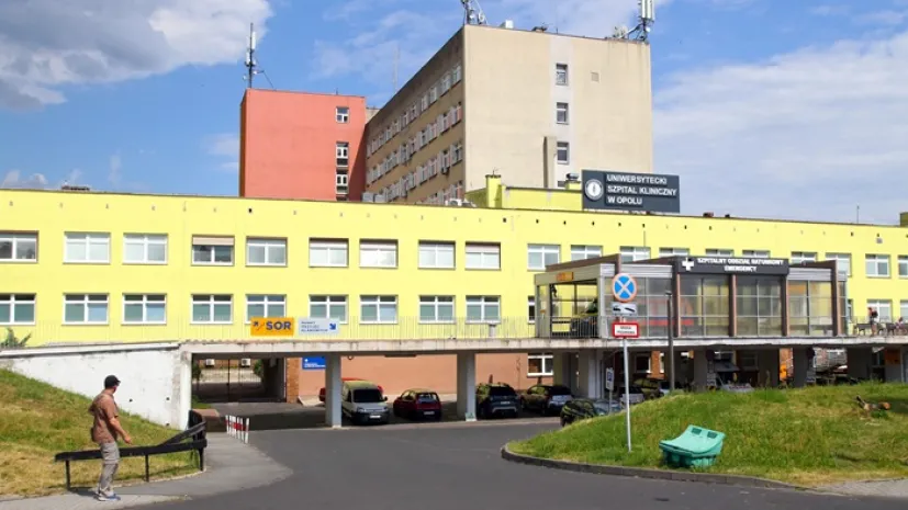 Uniwersytecki Szpital Kliniczny w Opolu (mr) PAP/Krzysztof Świderski