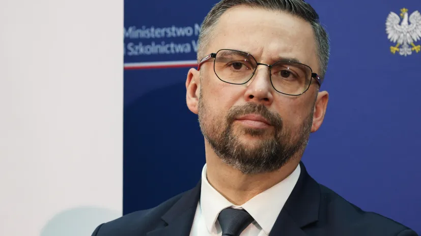 Warszawa, 12.11.2025. Minister nauki i szkolnictwa wyższego Marcin Kulasek. PAP/Albert Zawada
