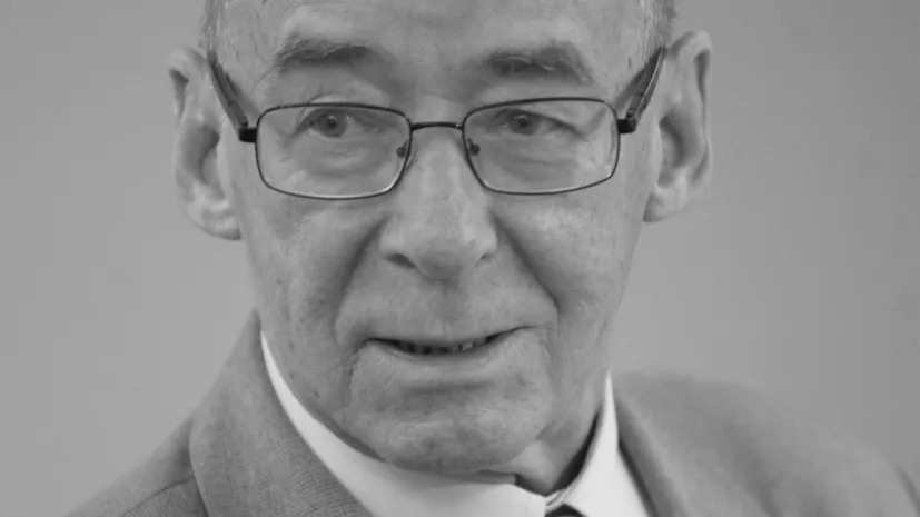 06.06.2009. Na zdjęciu historyk prof. Andrzej Paczkowski. PAP/Bartłomiej Zborowski