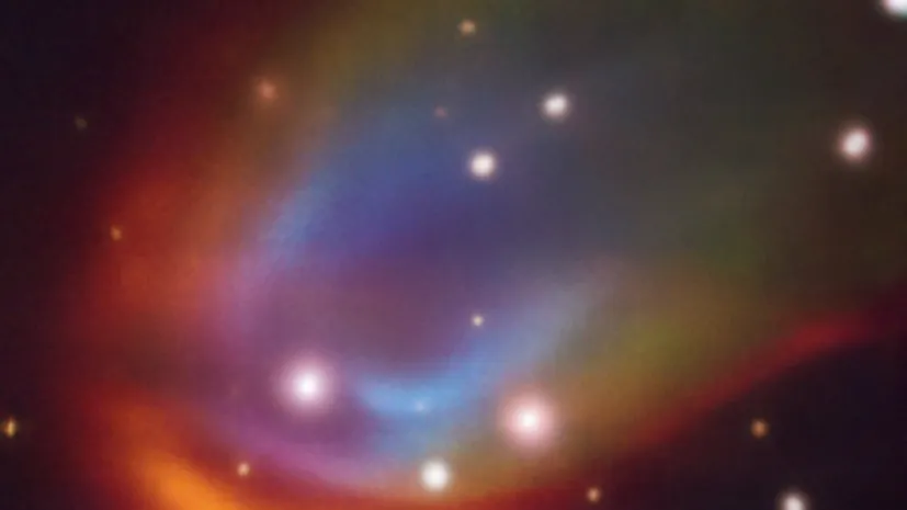 Image taken with the MUSE instrument on the Very Large Telescope (VLT) shows the bow-shaped shock wave around the white dwarf RXJ0528+2838. Credit: ESO/K. Iłkiewicz and S. Scaringi et al.